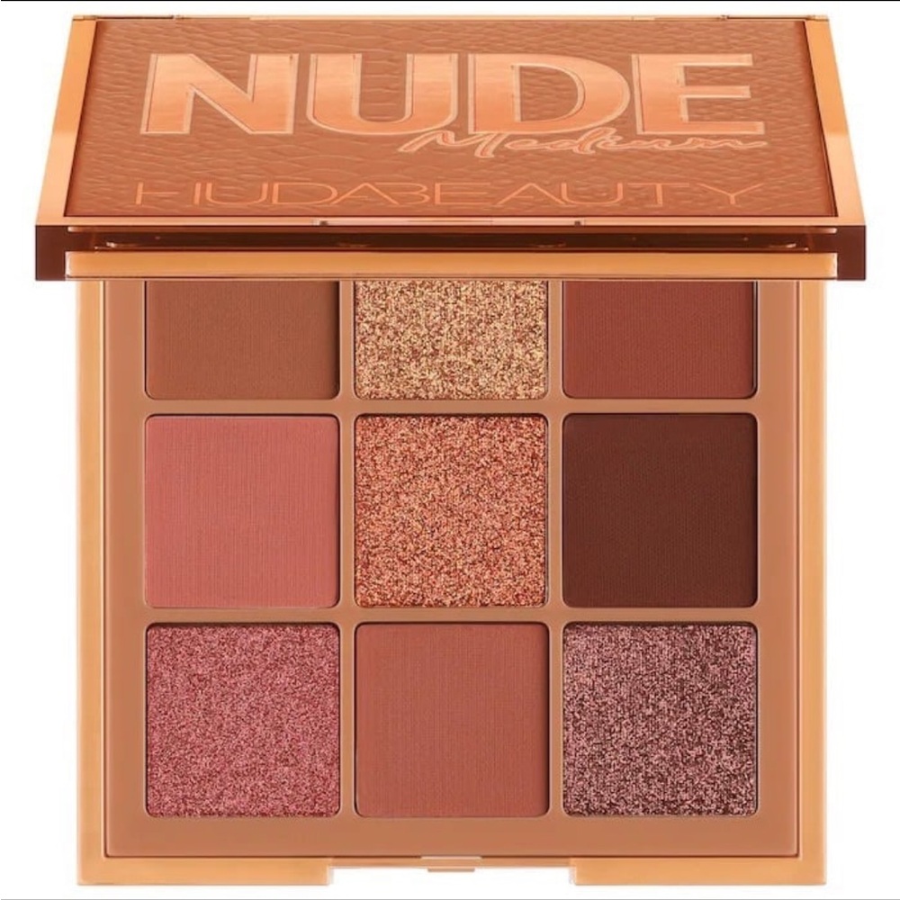 Huda Beauty eyeshadow palette brand new medium nude